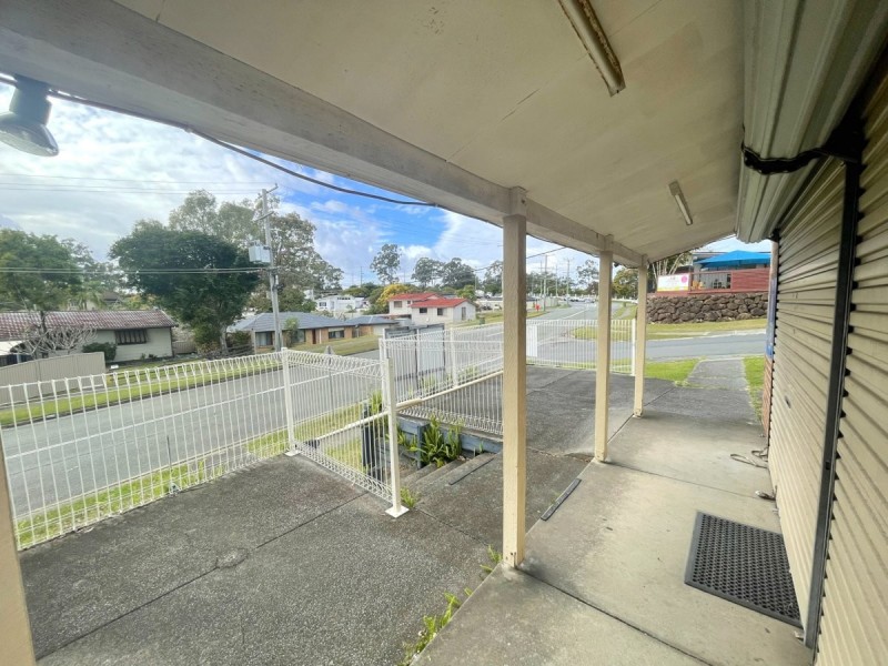 12 STURT STREET, Molendinar QLD 4214