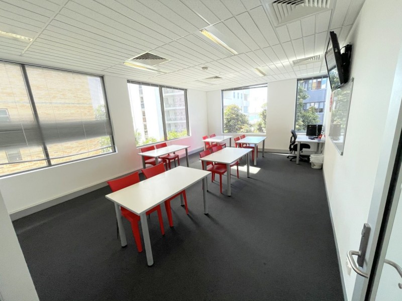 5-7 MARSHALL LANE, Southport QLD 4215