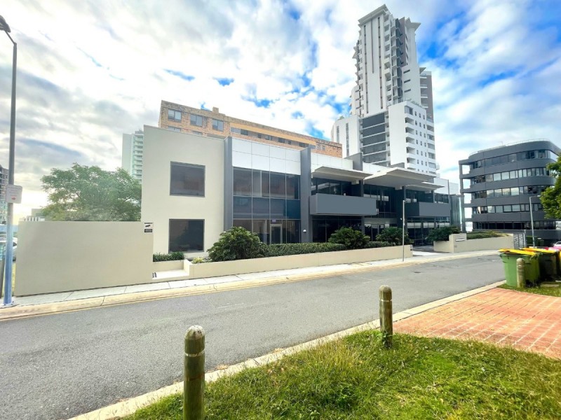 5-7 MARSHALL LANE, Southport QLD 4215