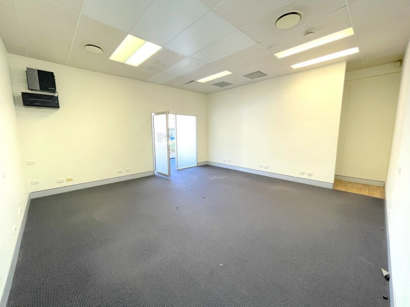 175 MONTEREY KEYS DRIVE, Helensvale QLD 4212