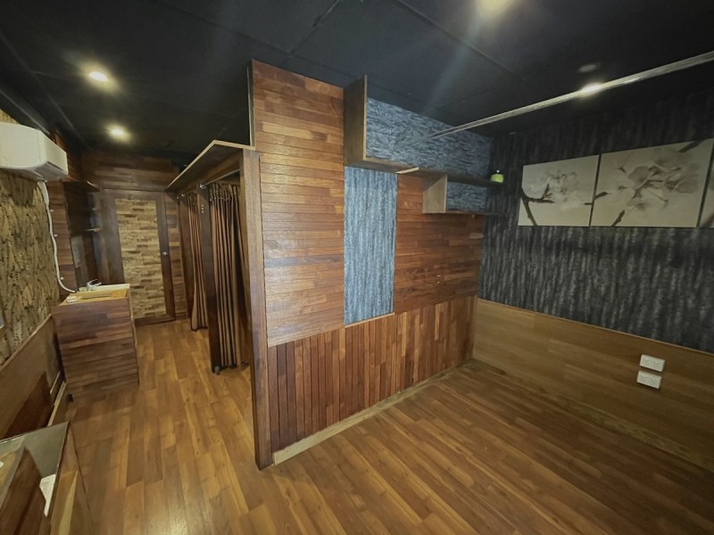 4/3131 SURFERS PARADISE BOULEVARD, Surfers Paradise QLD 4217