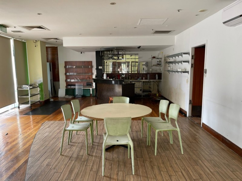 Shop 1/3041 Surfers Paradise Boulevard, Surfers Paradise QLD 4217