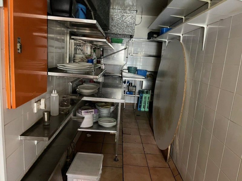 Shop 1/3041 Surfers Paradise Boulevard, Surfers Paradise QLD 4217