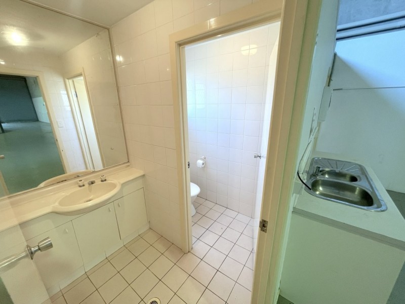 6 ERETON DRIVE, Arundel QLD 4214