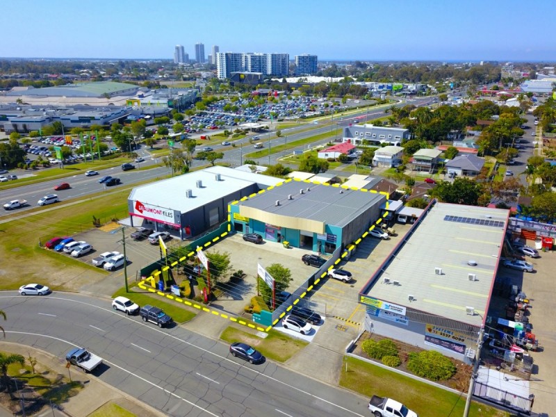 6 ERETON DRIVE, Arundel QLD 4214