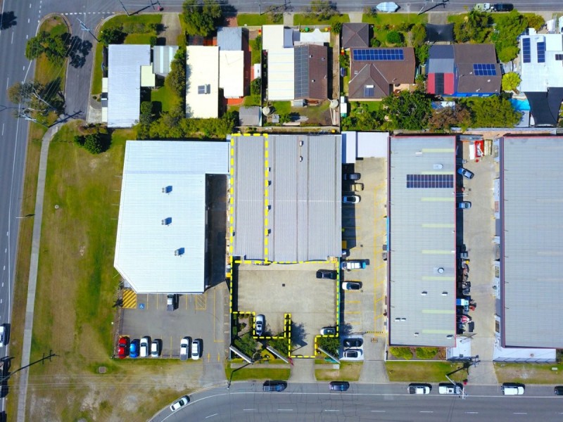 6 ERETON DRIVE, Arundel QLD 4214