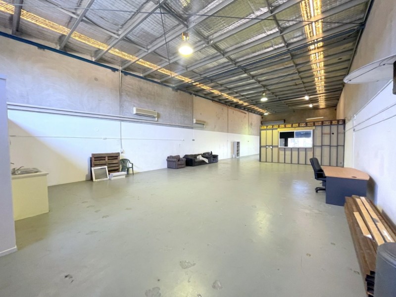 6 ERETON DRIVE, Arundel QLD 4214