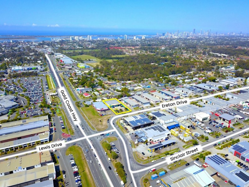 6 ERETON DRIVE, Arundel QLD 4214