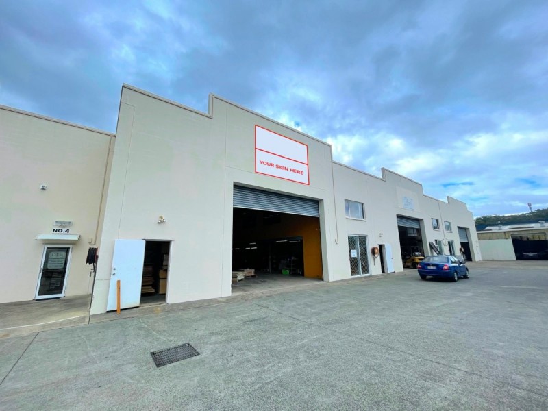 9 ENTERPRISE STREET, Molendinar QLD 4214