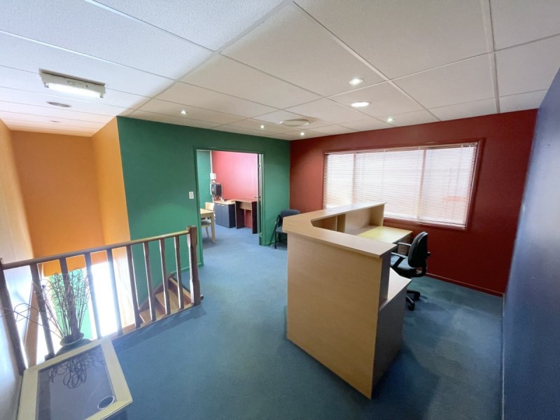 9 ENTERPRISE STREET, Molendinar QLD 4214