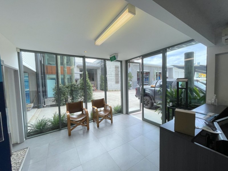 2/98 SPENCER ROAD, Nerang QLD 4211