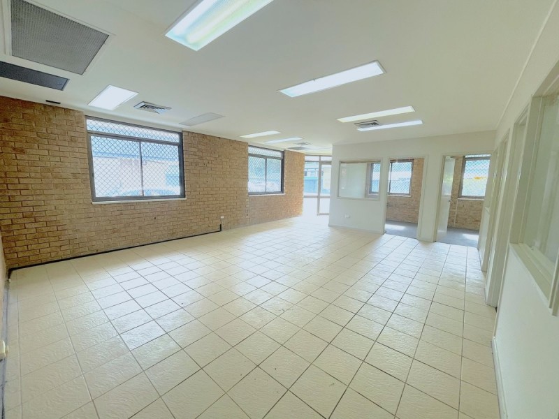 Suite C/149 Cotlew Street, Ashmore QLD 4214