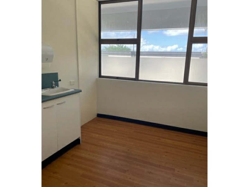 1000 Logan Road, Holland Park West QLD 4121