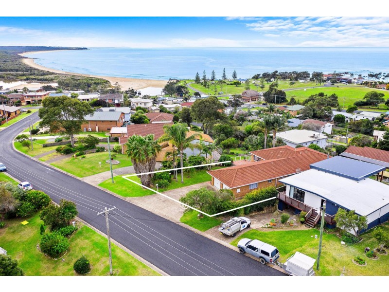 12 Mummaga Way, Dalmeny NSW 2546