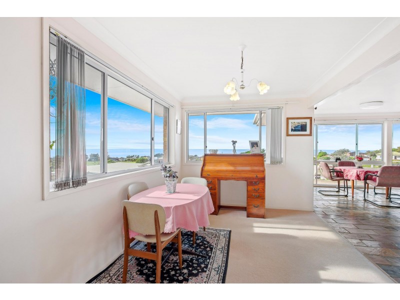 12 Mummaga Way, Dalmeny NSW 2546