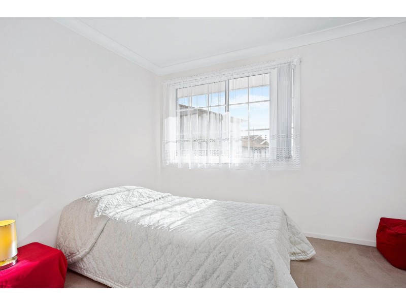 12 Mummaga Way, Dalmeny NSW 2546