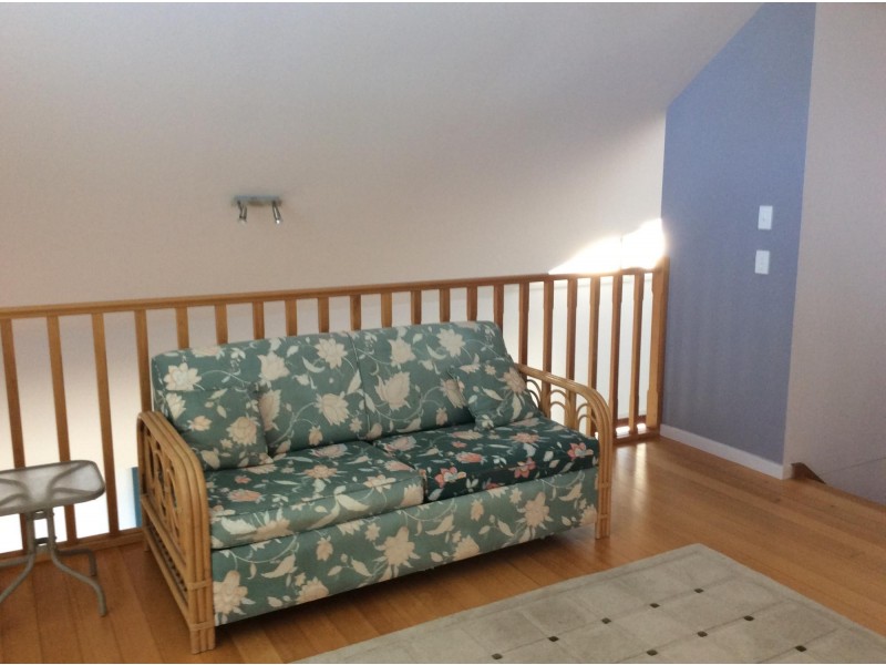 2/13 Possum Place, Dalmeny NSW 2546