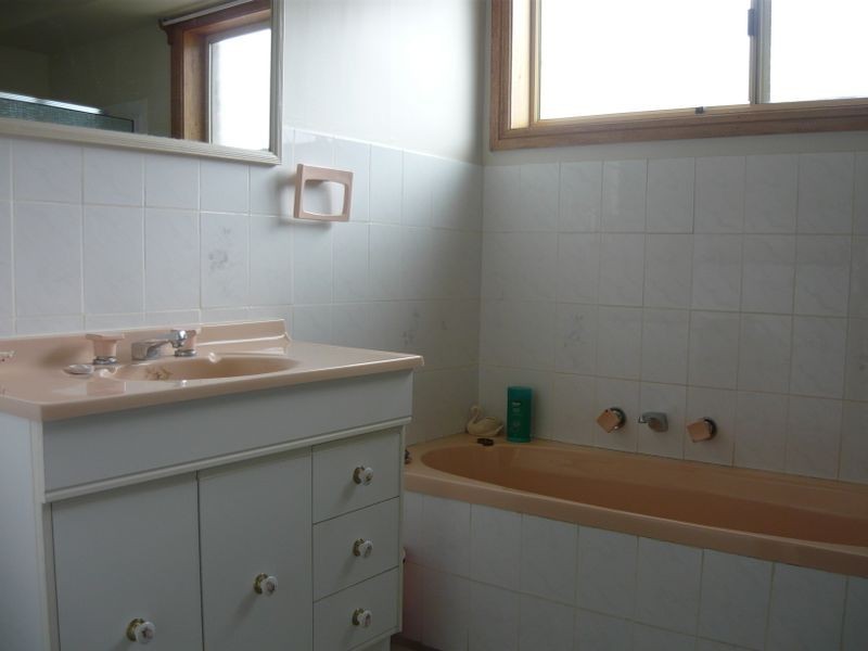 15 Harrison Street, Dalmeny NSW 2546