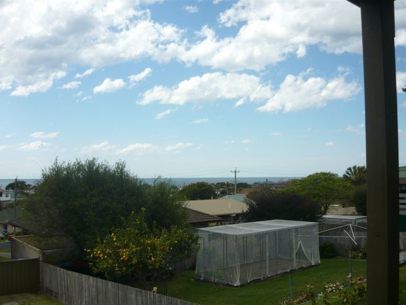 15 Harrison Street, Dalmeny NSW 2546