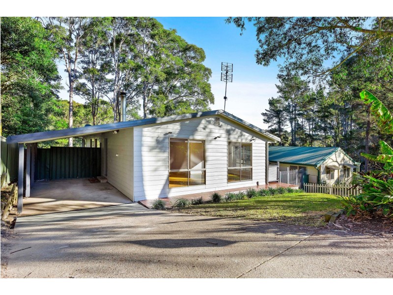 33 Goolara Avenue, Dalmeny NSW 2546