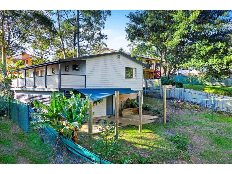 33 Goolara Avenue, Dalmeny NSW 2546