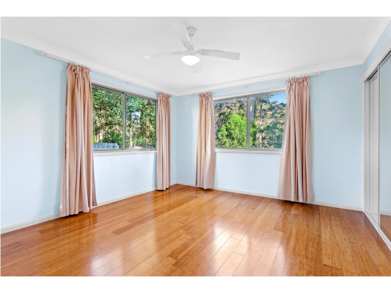 33 Goolara Avenue, Dalmeny NSW 2546