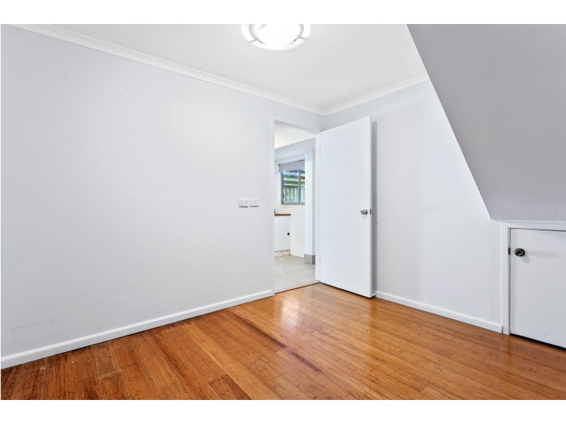 33 Goolara Avenue, Dalmeny NSW 2546