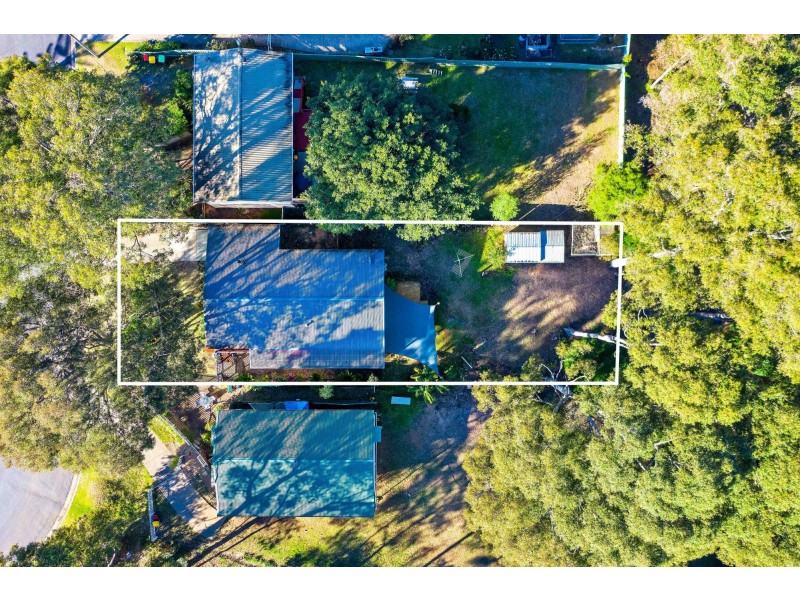 33 Goolara Avenue, Dalmeny NSW 2546