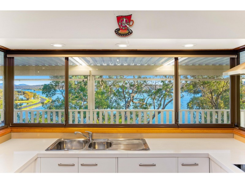 15 Flower Circuit, Akolele NSW 2546