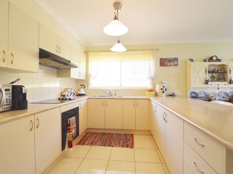 50 Rainforest Parkway, Narooma NSW 2546