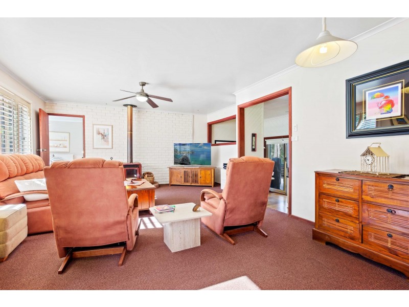 25 Coastal Court, Dalmeny NSW 2546