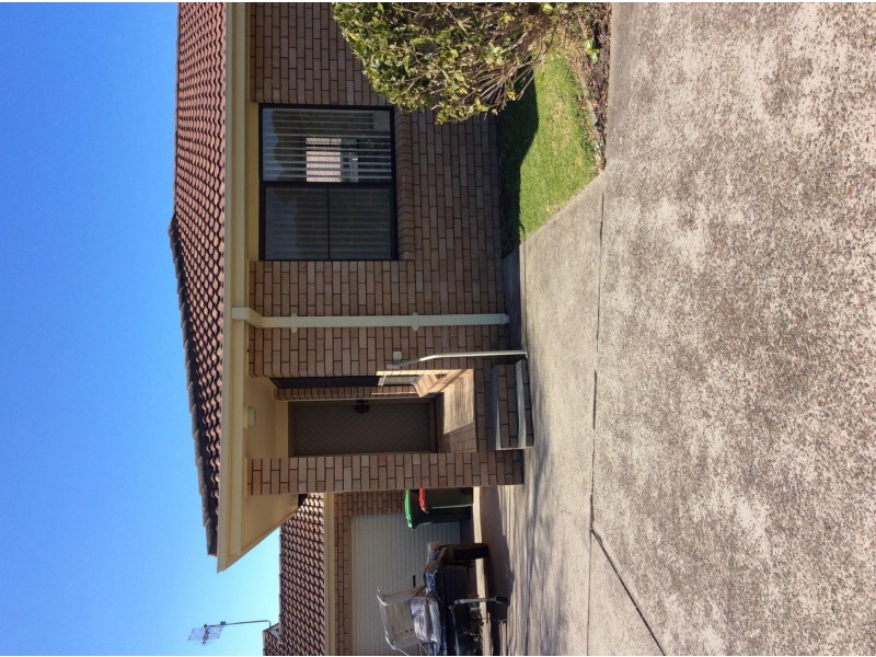 3/21 Noble Parade, Dalmeny NSW 2546