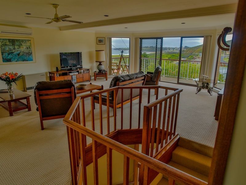 18 Sunnyside Crescent, Kianga NSW 2546