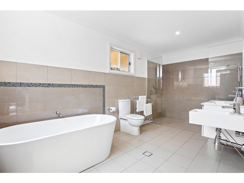7 Bay Street, Narooma NSW 2546