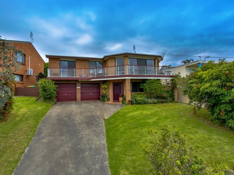 18 Sunnyside Crescent, Kianga NSW 2546
