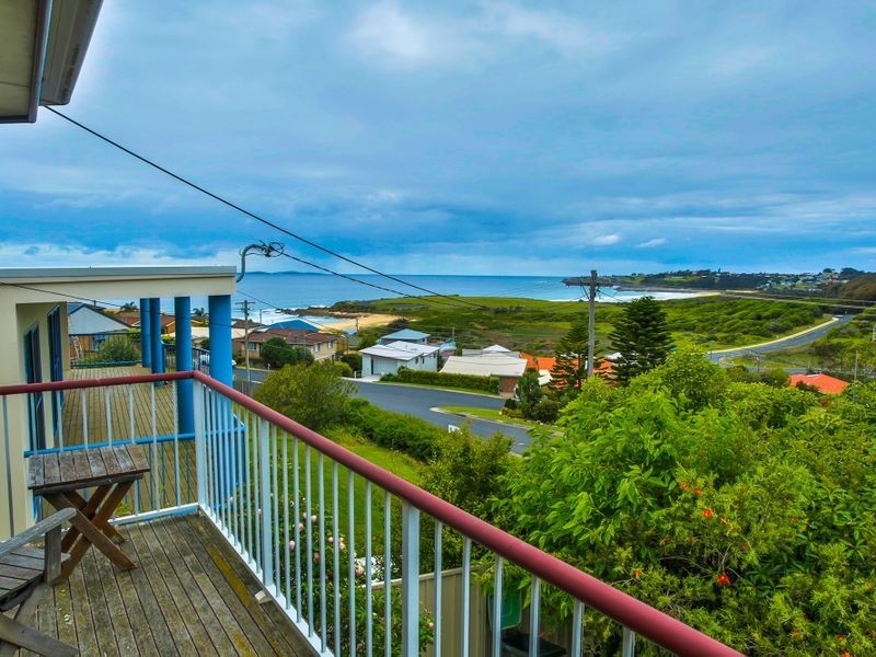 18 Sunnyside Crescent, Kianga NSW 2546