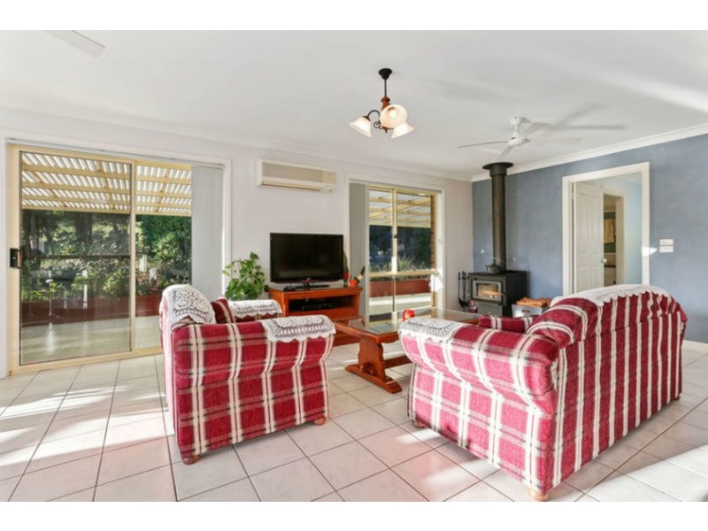 21 Blue Wren Place, Bodalla NSW 2545