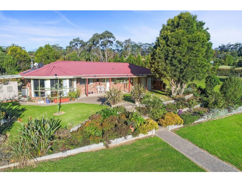 21 Blue Wren Place, Bodalla NSW 2545