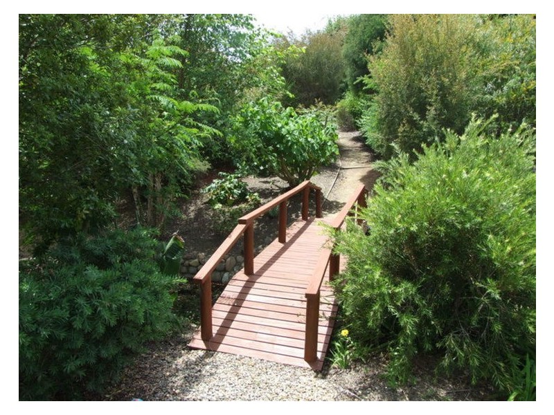 21 Blue Wren Place, Bodalla NSW 2545