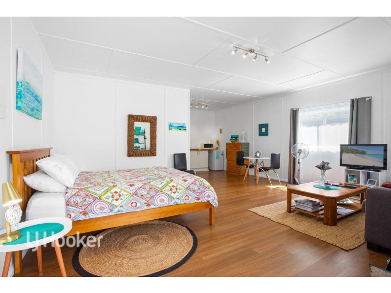 9 Lamont Young Drive, Mystery Bay NSW 2546