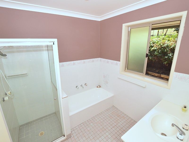 11 Taylor Street, Narooma NSW 2546