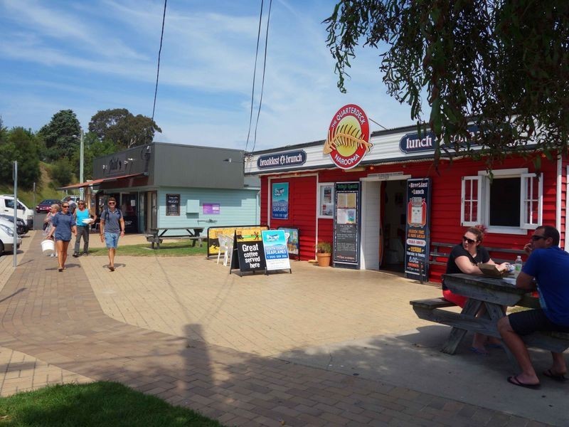 11 Taylor Street, Narooma NSW 2546