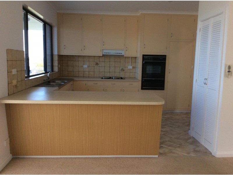 38 Hillside Crescent, Kianga NSW 2546