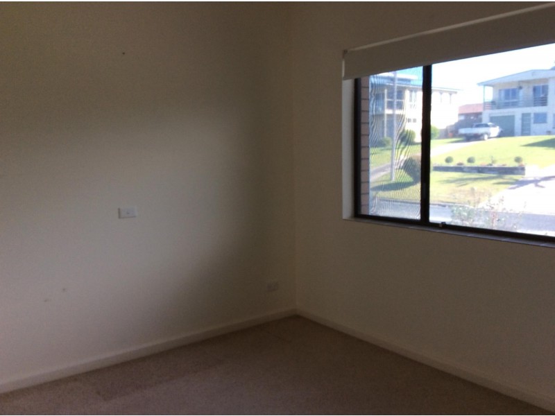 38 Hillside Crescent, Kianga NSW 2546