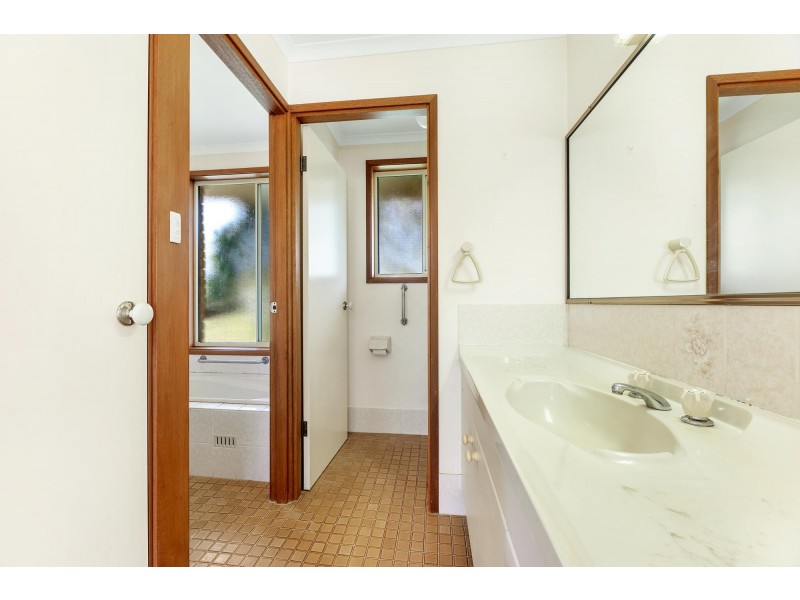 41 Beauty Point Road, Wallaga Lake NSW 2546