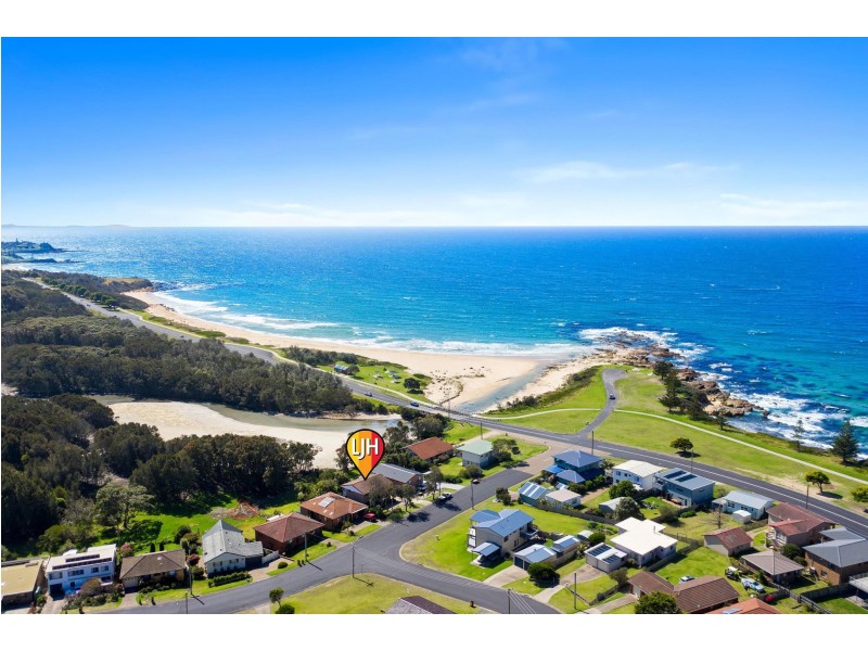 5 Lakeside Drive, Kianga NSW 2546