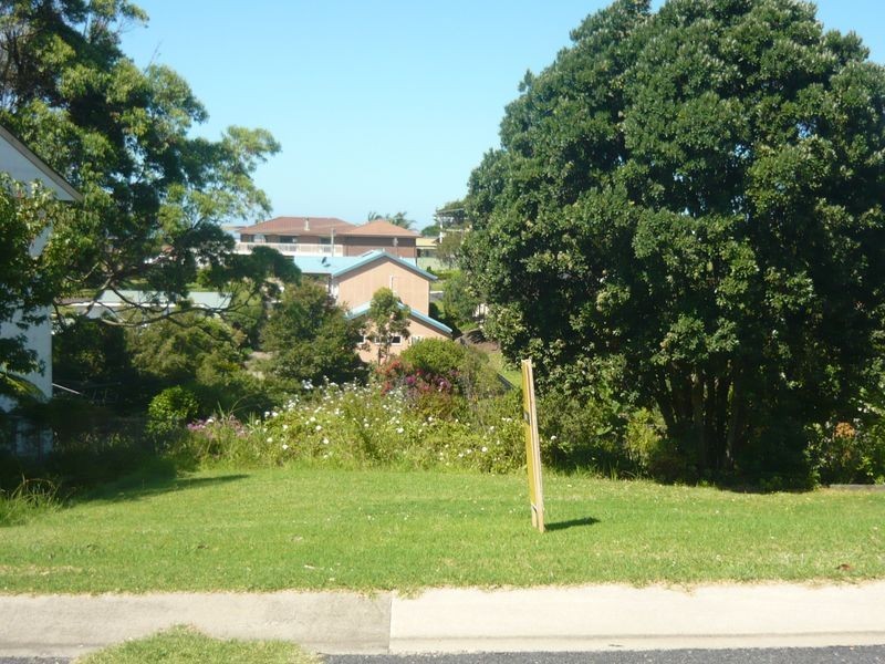 30 Haddrill Parade, Dalmeny NSW 2546