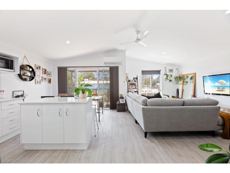 E14/148 Princes Hwy, Narooma NSW 2546