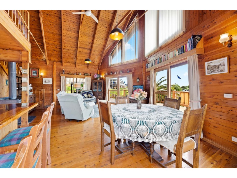 4B Guboo Place, Bermagui NSW 2546