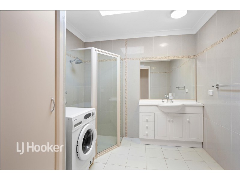 1/6 Binalong Street, Dalmeny NSW 2546